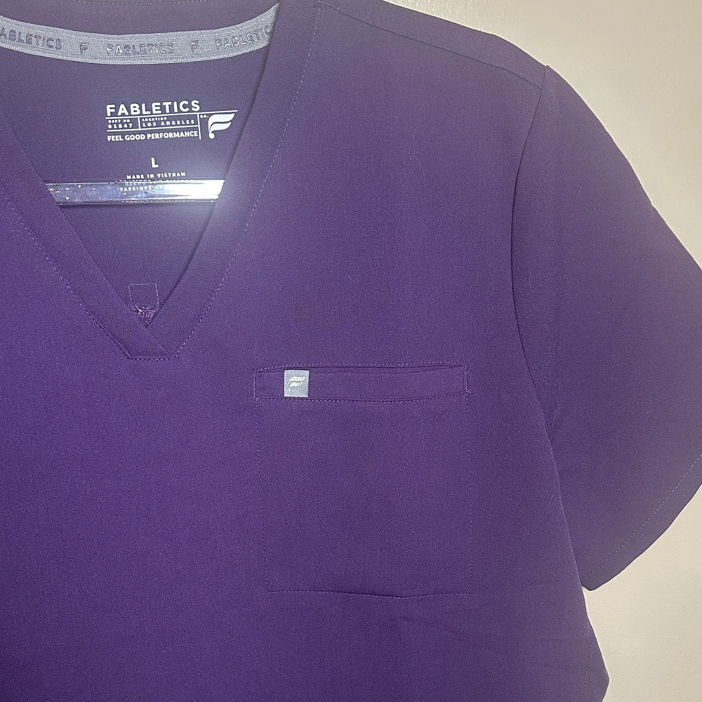 Fabletics Purple Scrub Top | Large - Picture 2 of 4